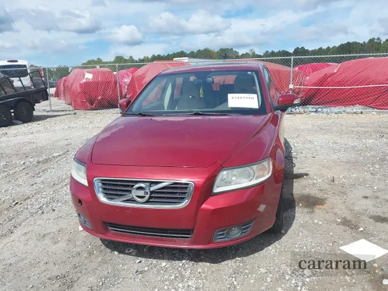 2011 Volvo V50
