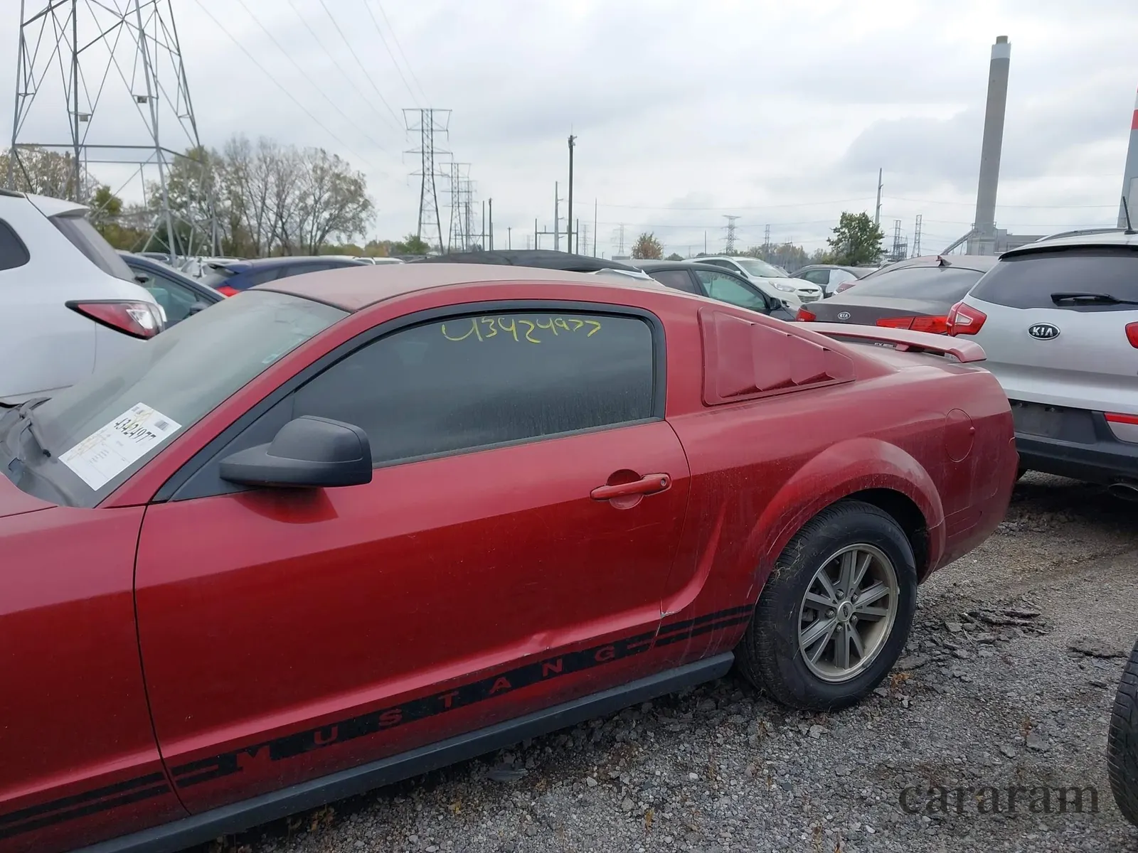 2005 Ford Mustang Deluxe