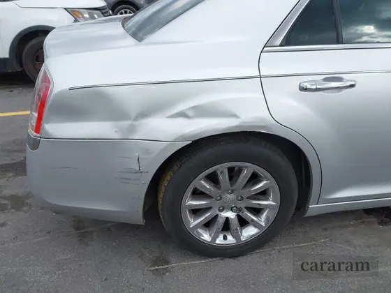 2012 Chrysler 300 Limited