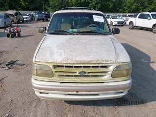1998 Ford Explorer XL