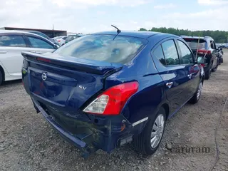 2018 Nissan Versa SV