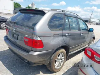 2005 BMW X5 3.0i