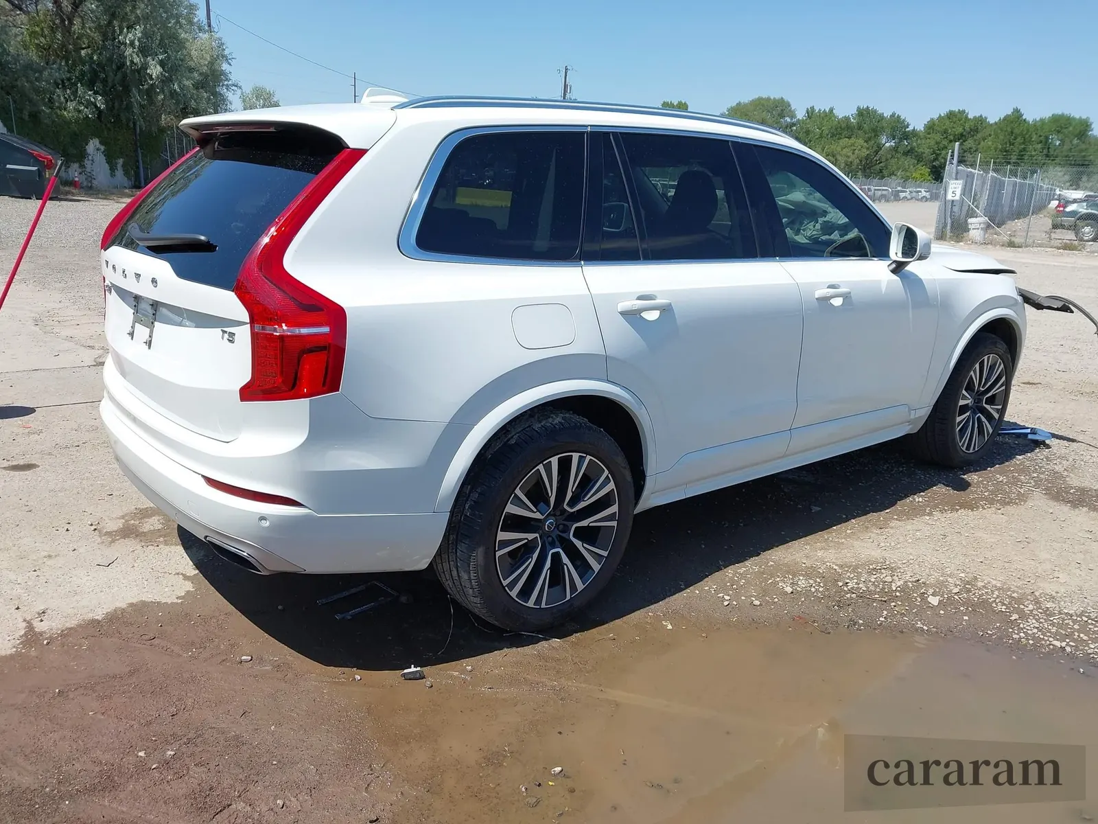2020 Volvo XC90 Momentum