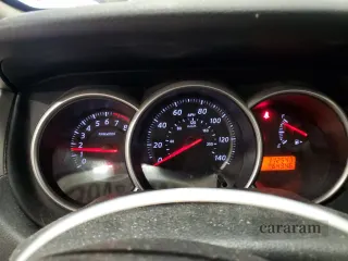 2010 Nissan Versa SL