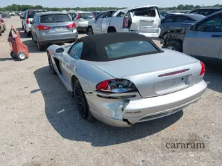 2003 Dodge Viper SRT-10