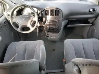 2005 Dodge Caravan SE