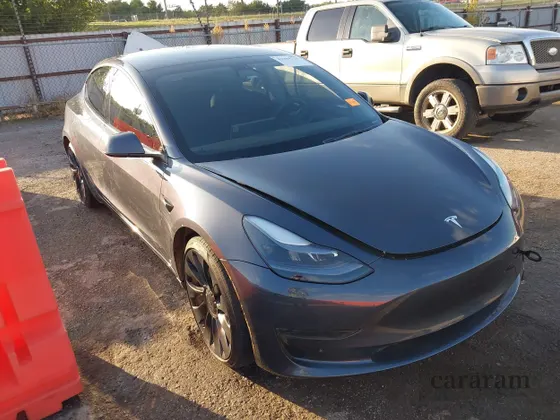 2023 Tesla Model 3 Performance