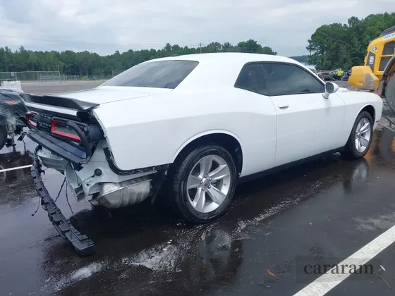 2023 Dodge Challenger SXT