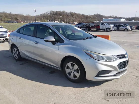 2018 Chevrolet Cruze LS