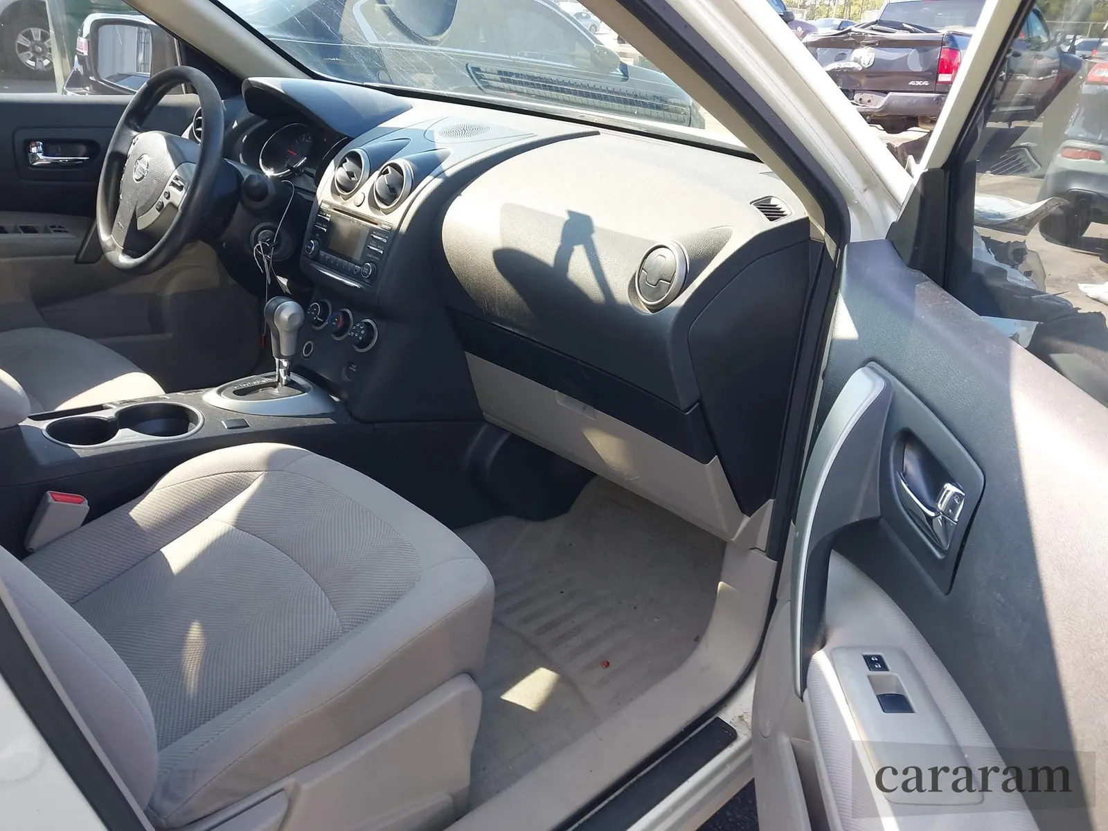 2014 Nissan Rogue S