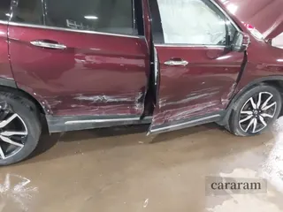 2022 Honda Pilot Touring 7-Passenger
