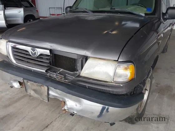 1999 Mazda B-Series SE