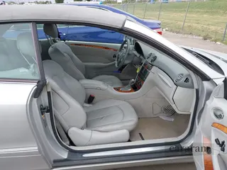 2005 Mercedes-Benz CLK 320