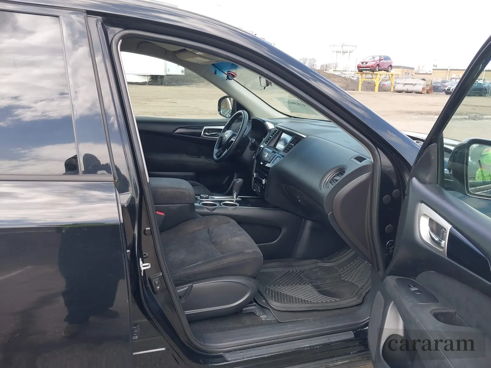 2016 Nissan Pathfinder SL