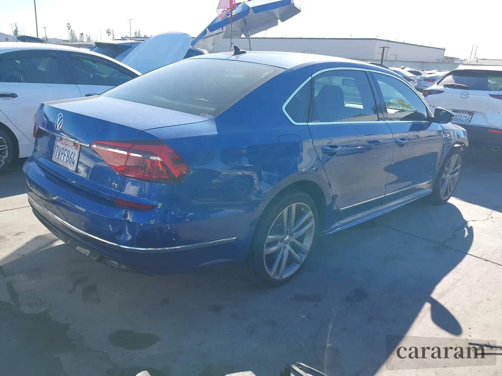 2017 Volkswagen Passat R-Line