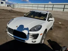 2015 Porsche Macan S