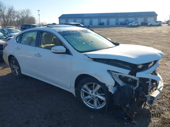 2015 Nissan Altima SV