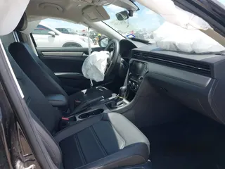 2021 Volkswagen Passat SE