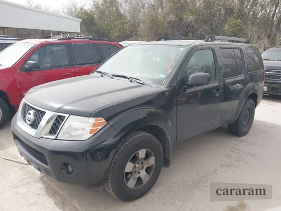 2010 Nissan Pathfinder SE