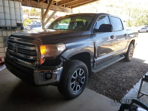 2017 Toyota Tundra SR5