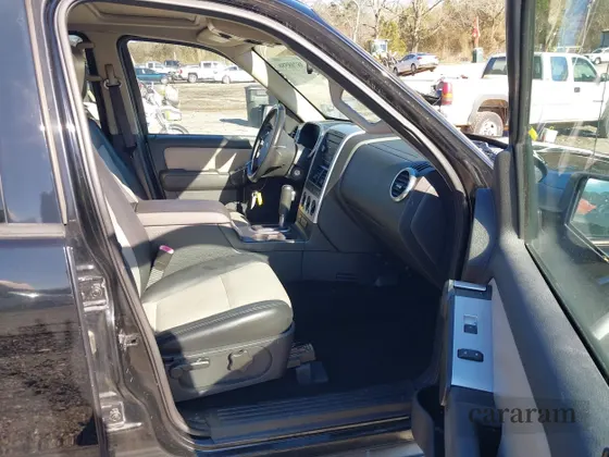 2008 Ford Explorer XLT