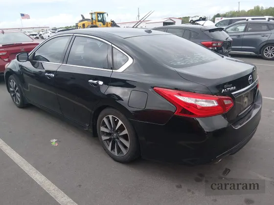 2016 Nissan Altima SV