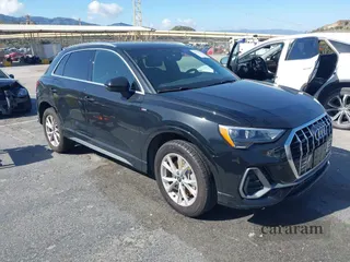 2022 Audi Q3 S line Premium