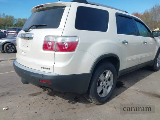 2011 GMC Acadia SLE