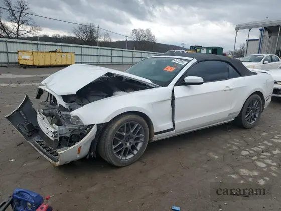 2014 Ford Mustang V6