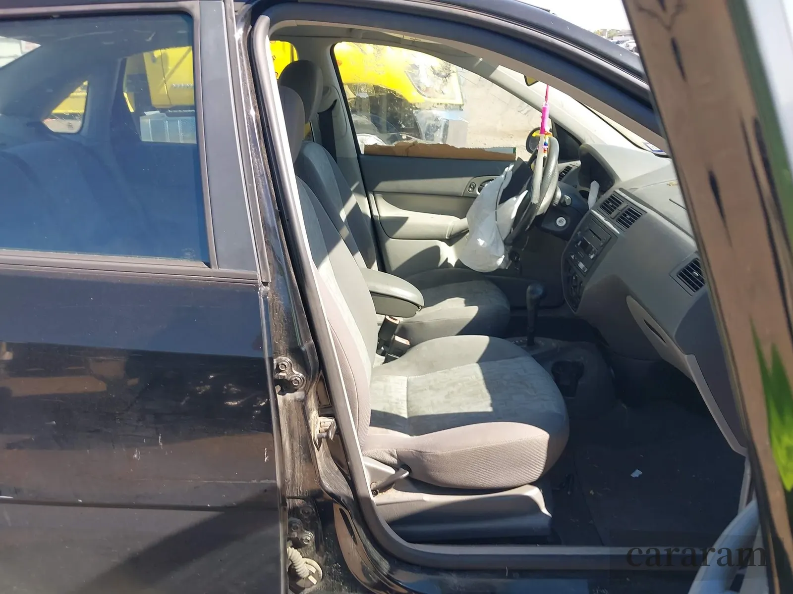 2005 Ford Focus S
