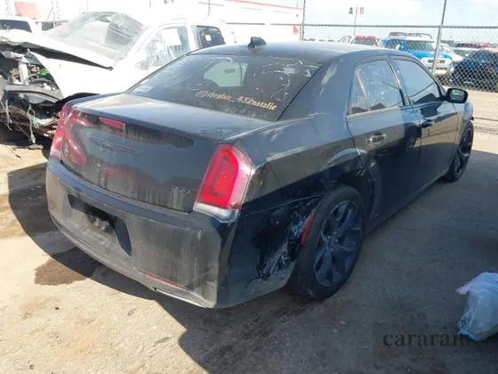 2022 Chrysler 300 Touring