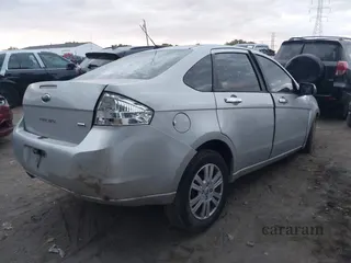 2010 Ford Focus SEL