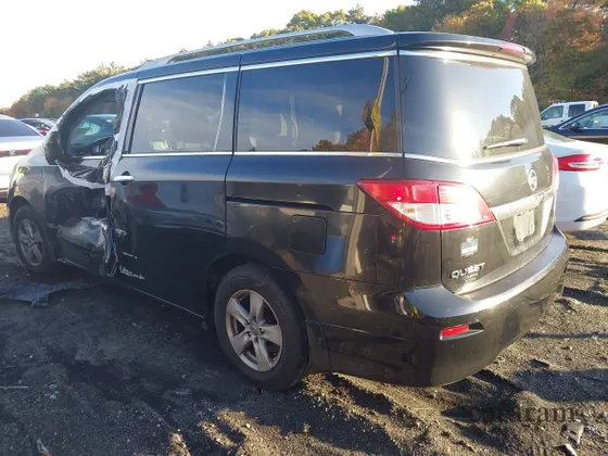 2015 Nissan Quest SV