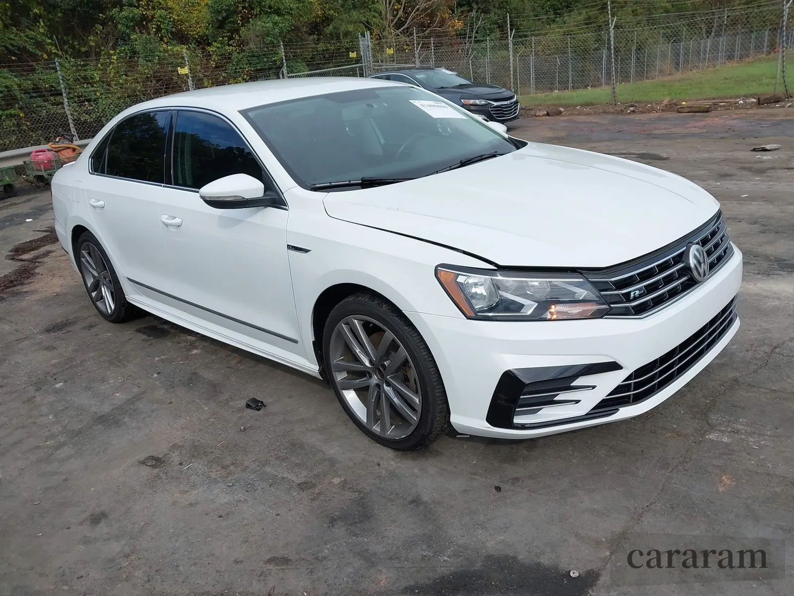 2017 Volkswagen Passat R-Line