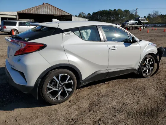 2018 Toyota C-HR XLE