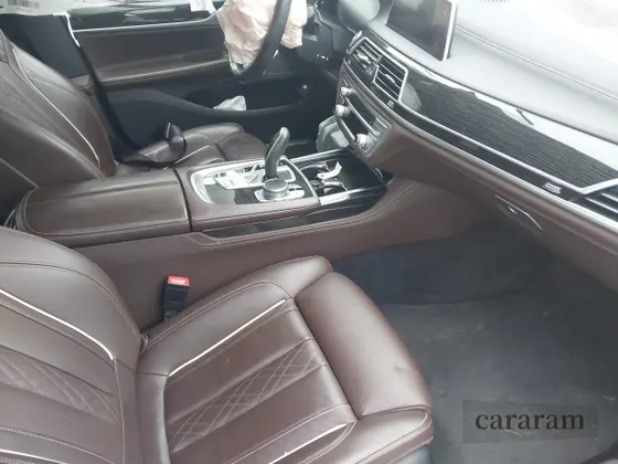 2022 BMW 7 Series 740i xDrive
