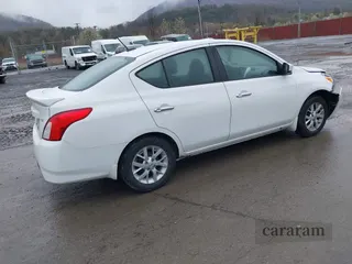 2017 Nissan Versa SV