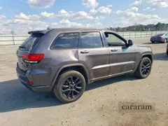 2020 Jeep Grand Cherokee Laredo E