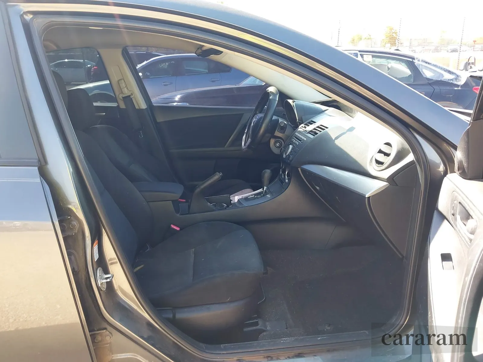 2011 Mazda 3 i Touring