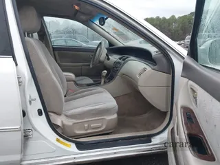 2000 Toyota Avalon XL