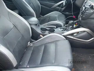 2016 Hyundai Veloster Turbo
