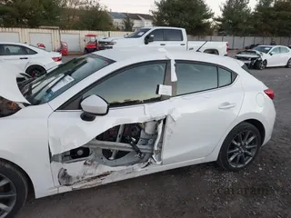 2018 Mazda 3 Touring