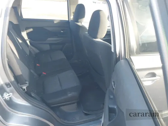 2014 Mitsubishi Outlander SE