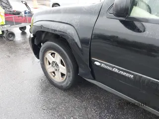 2004 Chevrolet TrailBlazer LS
