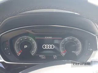 2023 Audi S8