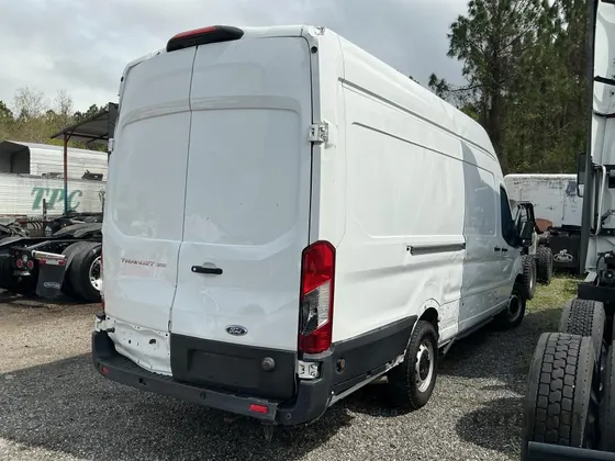 2020 Ford Transit Cargo