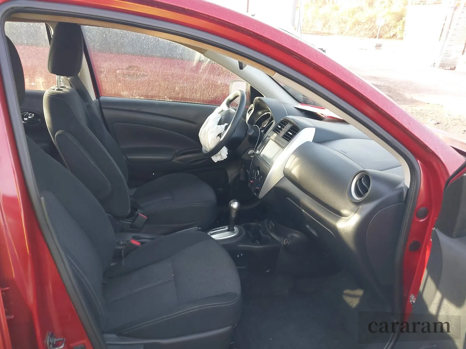2019 Nissan Versa SV