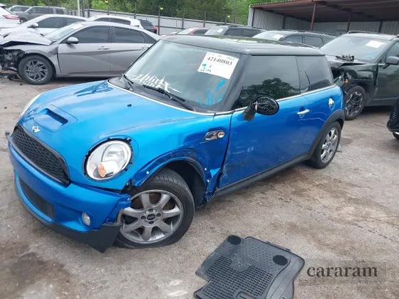 2010 MINI Hardtop S