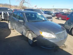 2012 Chrysler 200 Touring