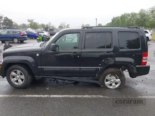 2010 Jeep Liberty Sport